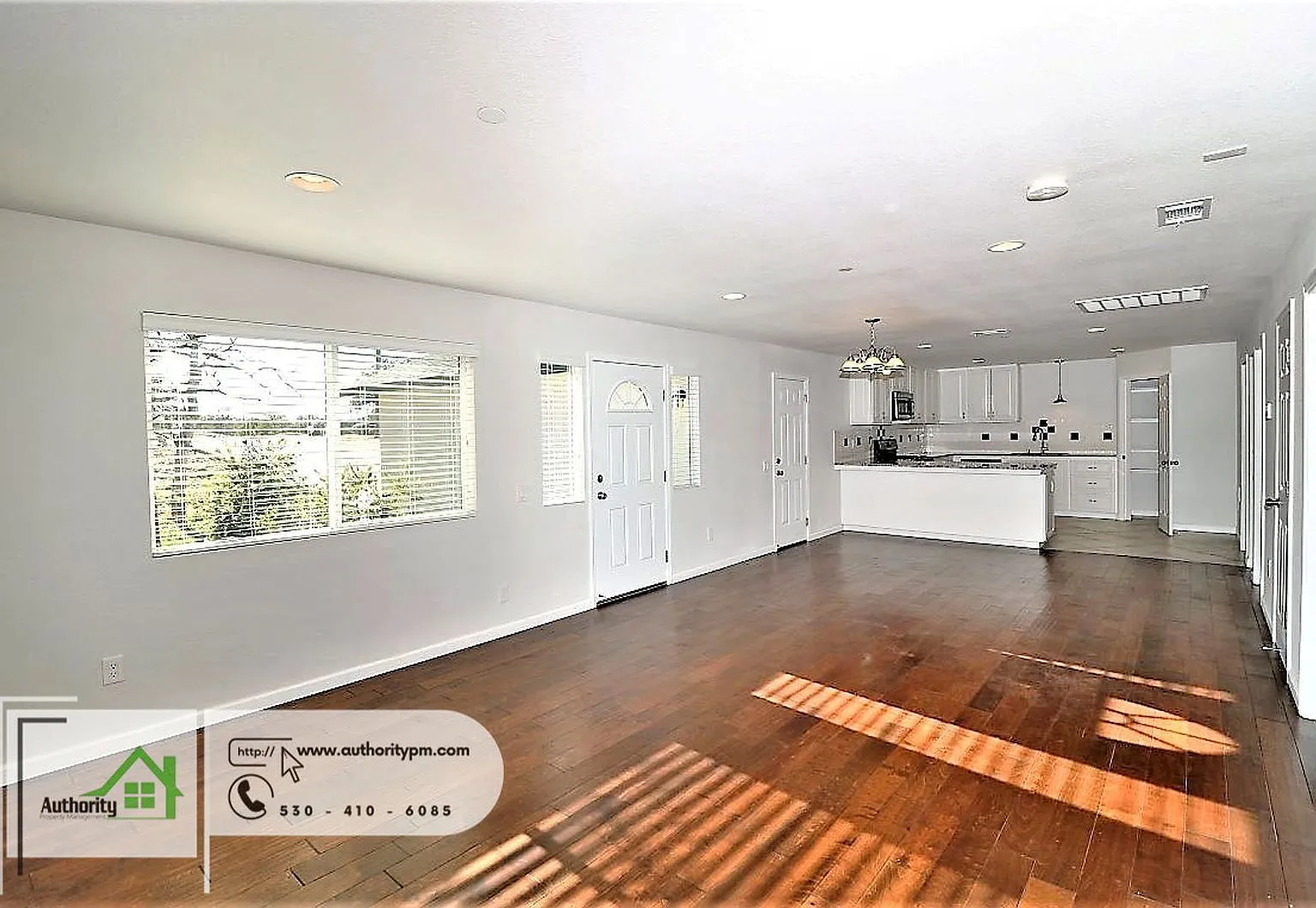2 bed, 2.0 bath, 1092 sqft, $1,595 — Photo 4