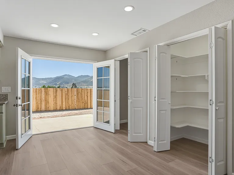 8313 Rumson Dr — Photo 15