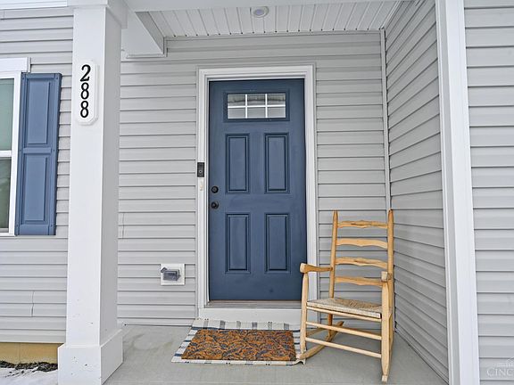 3rd image of 288 Samplewood Ln