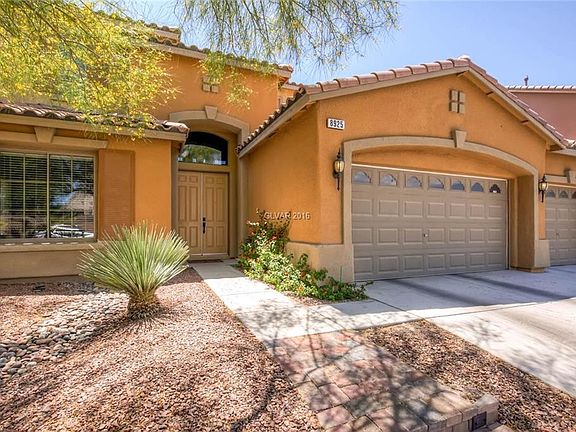 2nd image of 8925 Monte Oro Dr