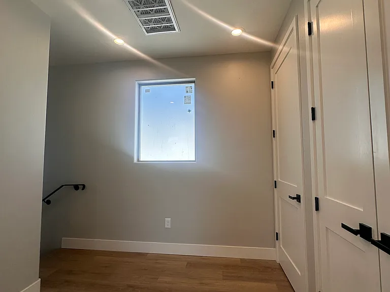 185 Via Del Mar Pl — Photo 12