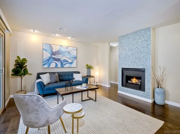 10333 Azuaga St Unit 233, San Diego, CA 92129