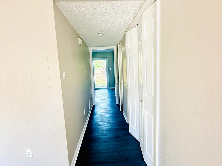 6 Almond Ct #3C — Photo 8