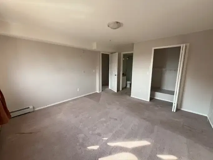 2 bed, 2.0 bath, 1000 sqft, $1,700 — Photo 3
