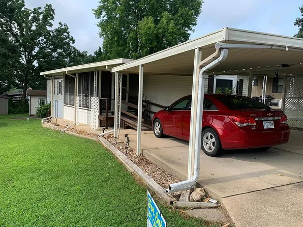 17 Benjamin Dr, Mountain Home, AR 72653