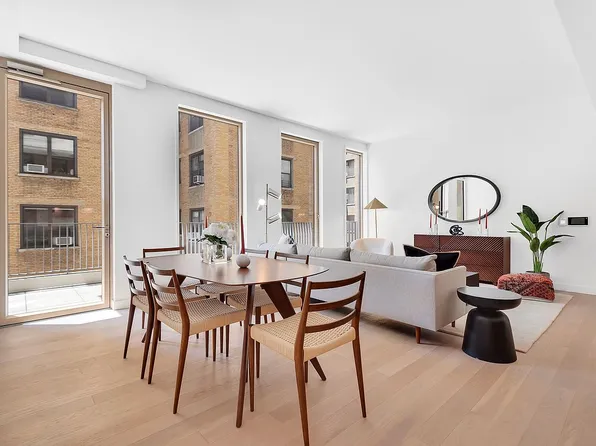 212 W 93rd St APT 6B, New York, NY 10025
