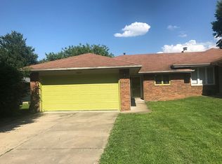 3450 S Christy Ct, Springfield, MO 65807