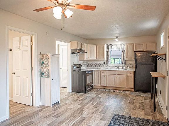 4th image of 5138 Cook Rd W