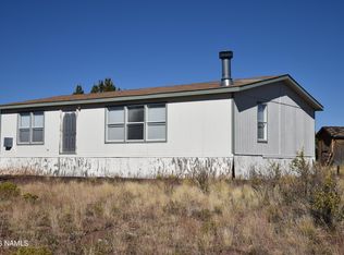 768 Mountain Cat Rd, Williams, AZ 86046