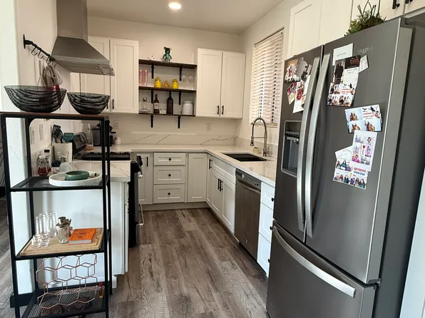 7033 La Tijera Blvd APT G101, Los Angeles, CA 90045