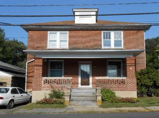 31 Union St, Tremont, PA 17981