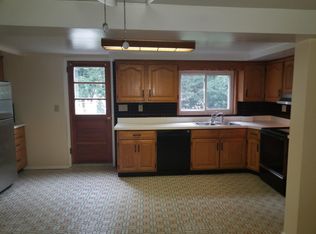 1579 Summit St, Yorktown Heights, NY 10598