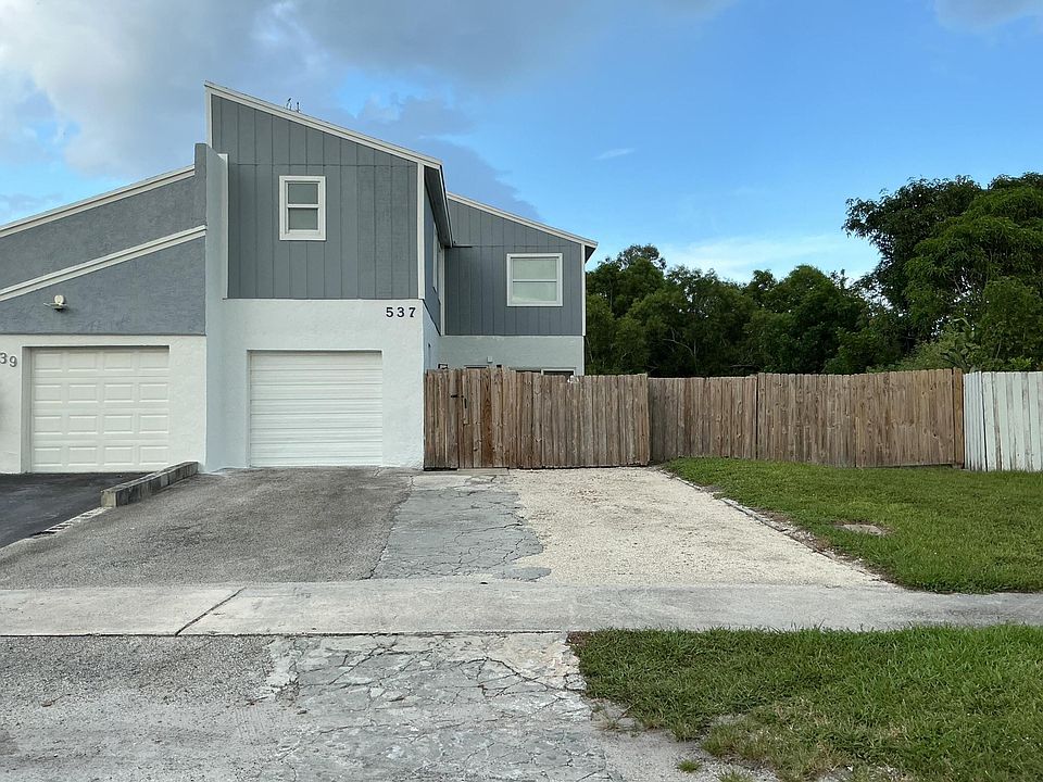 1st image of 537 NW 51st Avenue W