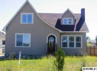 483 S 13th St, Philomath, OR 97370