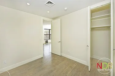 Rented by United Group