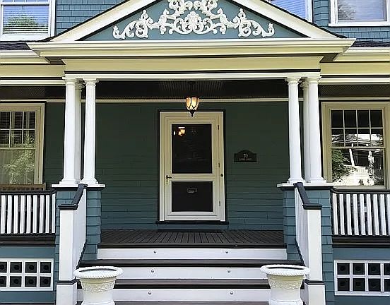 2nd image of 70 Sumner St