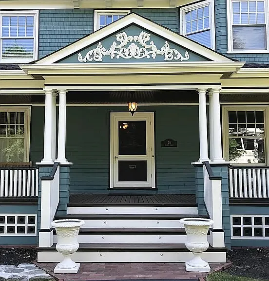 70 Sumner St — Photo 2