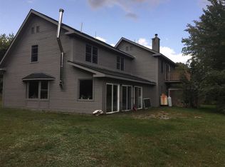 272 Melody Ln, Hyde Park, VT 05655