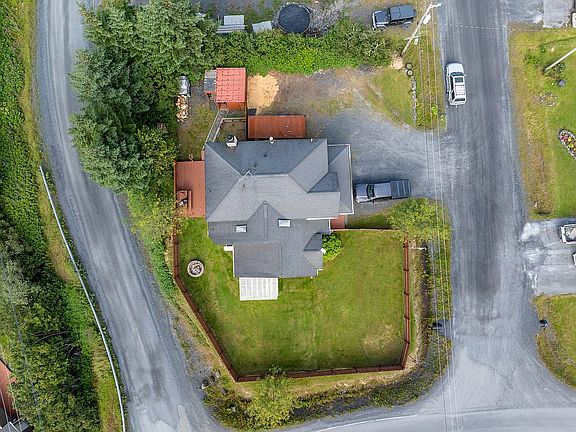 3rd image of 3521 Patrick Ct