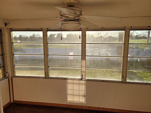 4th image of 10070 Affton Pl