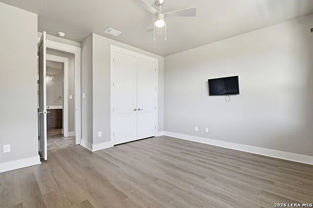 22817 Linwood Rdg — Photo 31