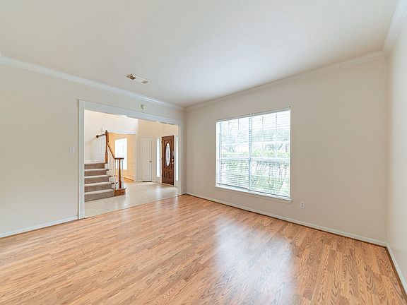 5th image of 16719 Chestnut Meadow Ct