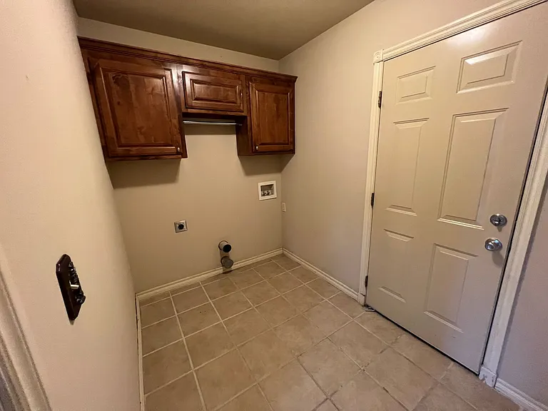 4031 Briar Ln — Photo 12