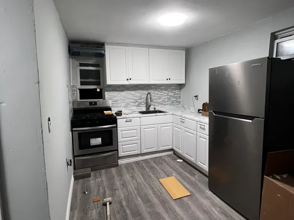 10841 171st Pl Floor 2, Jamaica, NY 11433