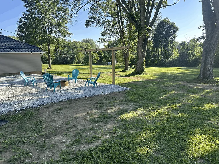 7327 Clearhaven St NE — Photo 30