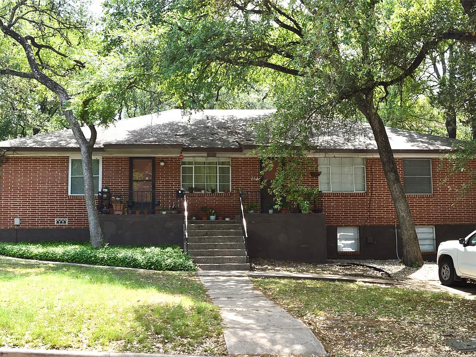 917 Keith Ln #C