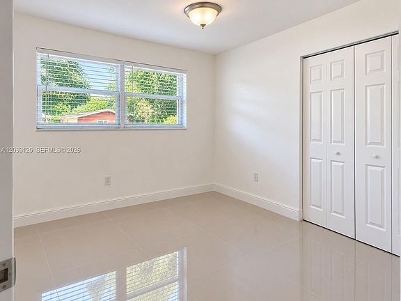 5th image of 1788 NW 112th Ter