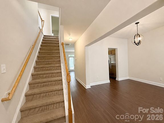 2nd image of 1745 Wilburn Park Ln NW