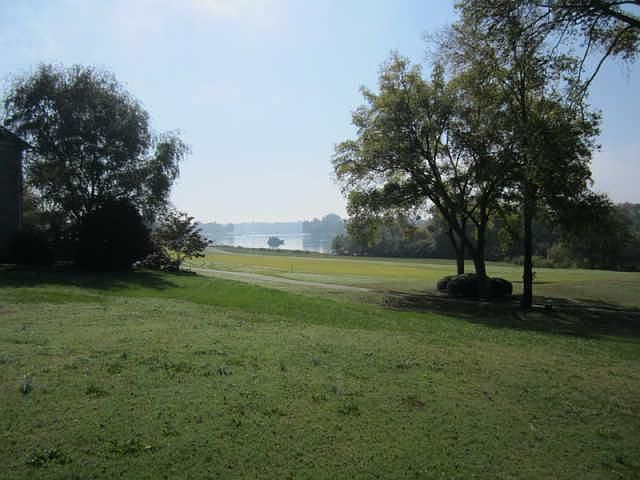2nd image of 971 Plantation Blvd