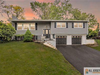 37 Wilk Rd, Edison, NJ, 08837