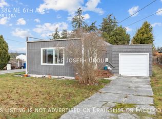 1384 NE 6th Ave, Oak Harbor, WA 98277