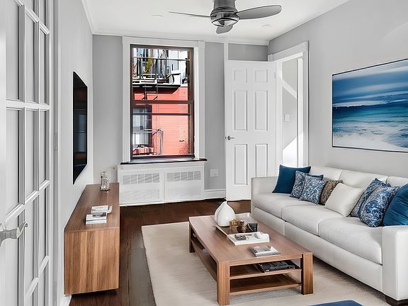 4th image of 313 E 9th St #5