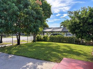 1010 E 8th Ct, Hialeah, FL 33010