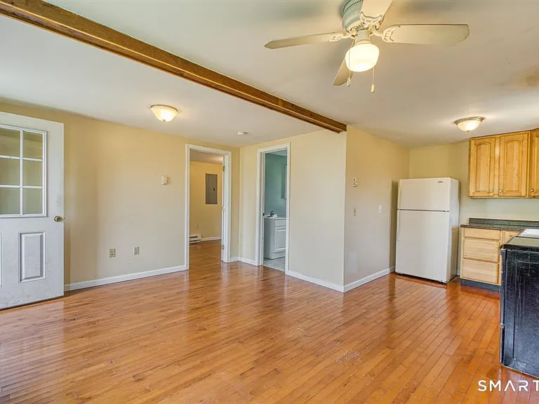 20 Lake View Ave — Photo 12