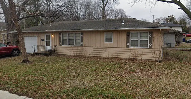 2216 Naismith Dr — Photo 13