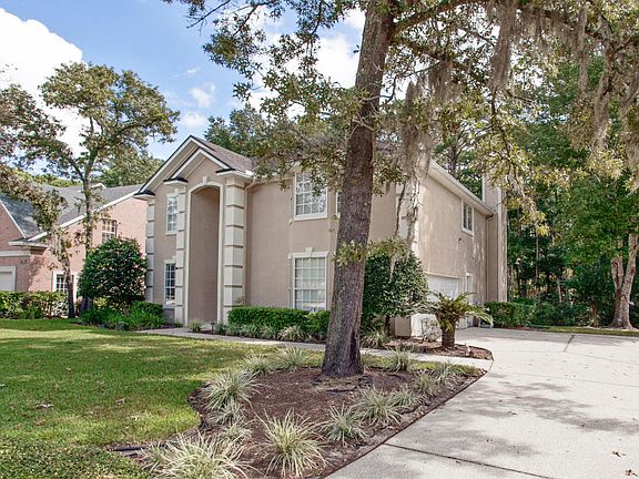 2nd image of 8643 Hunters Creek Dr S