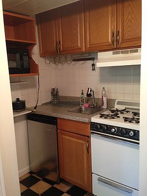 4th image of 315 W 77th St #B31