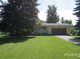 320 E Rolston Rd, Linden, MI 48451