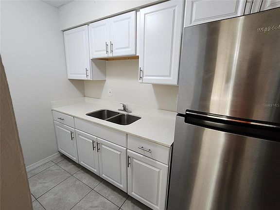 5th image of 5200 SE 31st St #1-4