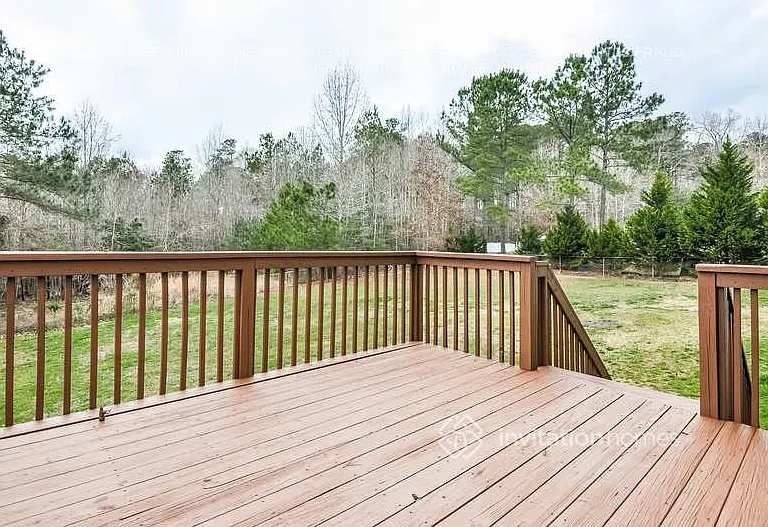 176 Smithwood Dr — Photo 12