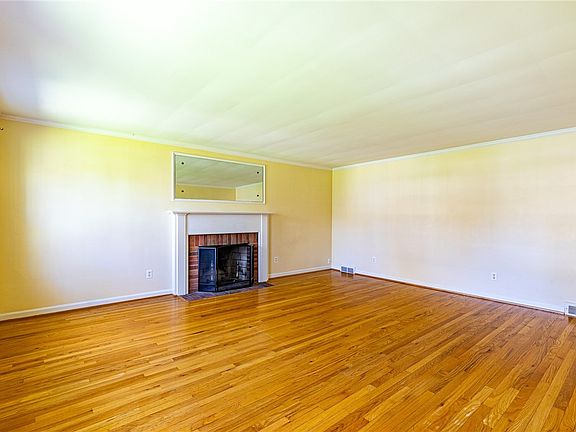 4th image of 146 London Rd