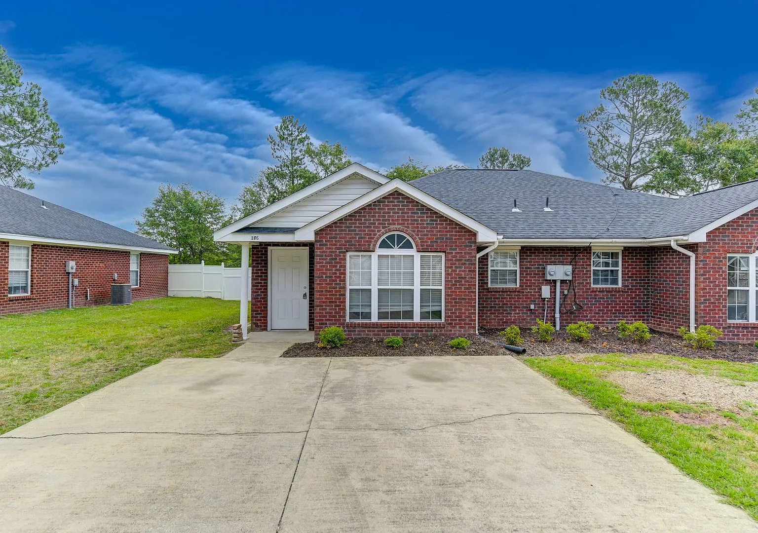 Hutto Hills — Photo 1
