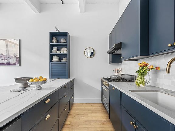 4th image of 970 Kent Ave APT 507