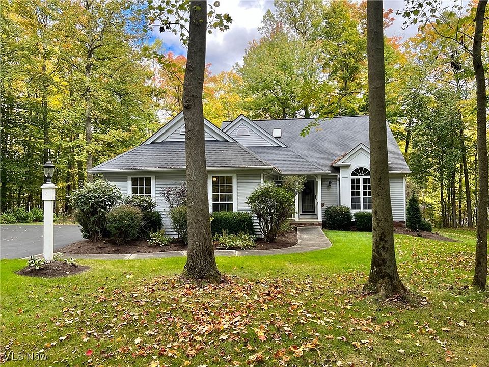 1st image of 11800 Pinehurst Dr