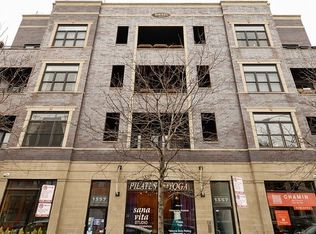1357 W Grand Ave APT 3, Chicago, IL 60642