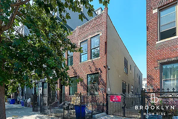 Rented by Brooklyn High Rise LLC | media 7